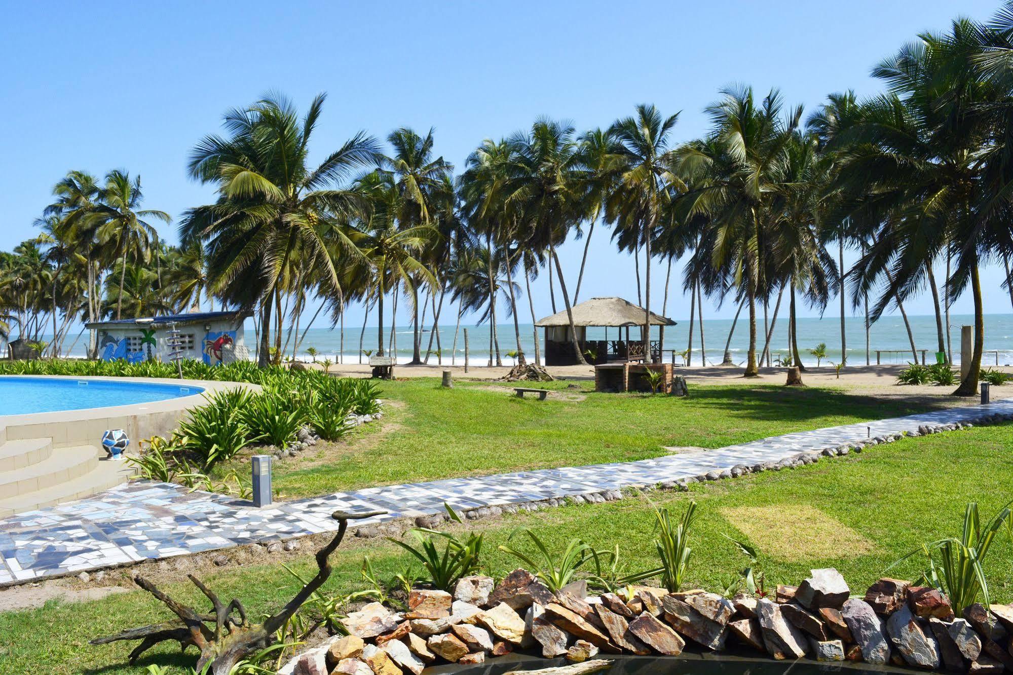 Blue Diamond Beach Resort Apam Luaran gambar